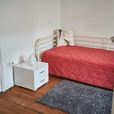 Casa Pinos * فريدريشسهافن